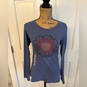 Women’s Columbia blue long sleeve shirt Small
